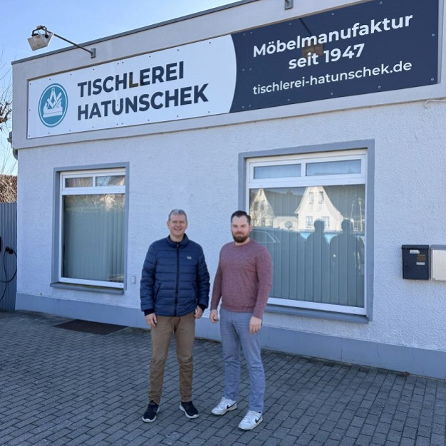 Übergabefoto Tischlerei Hatunschek